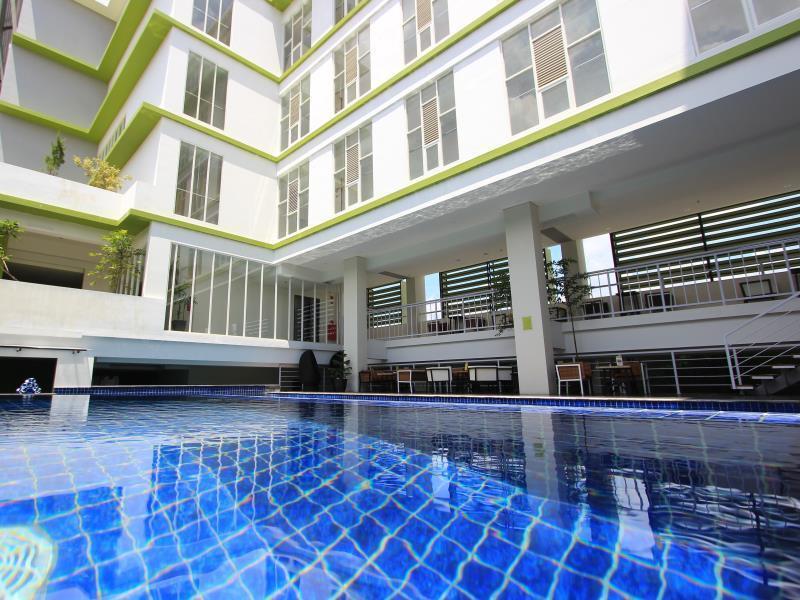 Hotel Fortunagrande Seturan Yogyakarta Maguwo Buitenkant foto