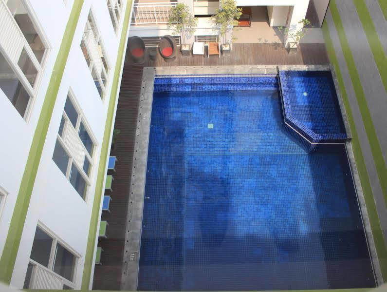Hotel Fortunagrande Seturan Yogyakarta Maguwo Buitenkant foto